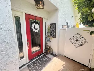 Photo #1: OC23087657 Listing 