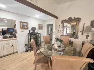 Photo #6: OC23087657 Listing 