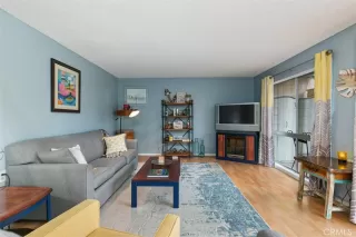 Photo #3: OC23087833 Listing