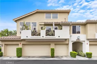 Photo #3: OC23087963 Listing