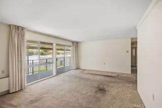 Photo #5: OC23088050 Listing