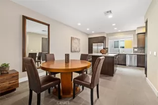 Photo #3: OC23088172 Listing