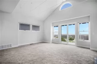 Photo #2: OC23088559 Listing 