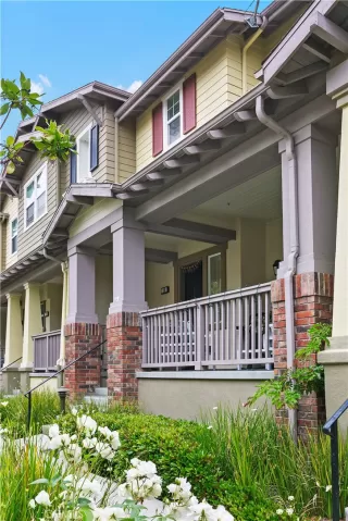 Photo #2: OC23088780 Listing