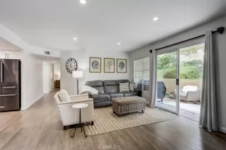 Photo #3: OC23088860 Listing 