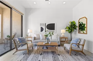 Photo #6: OC23089177 Listing 