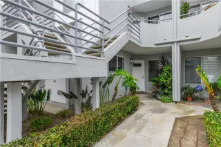 Photo #4: OC23089657 Listing 