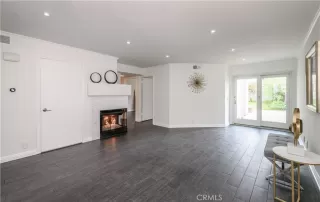 Photo #6: OC23089657 Listing 