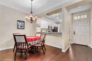 Photo #2: OC23089704 Listing 