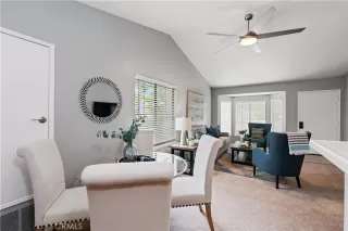 Photo #2: OC23090054 Listing