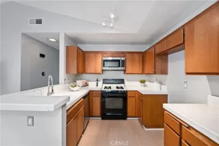 Photo #3: OC23090054 Listing