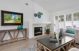 Photo #5: OC23090241 Listing 