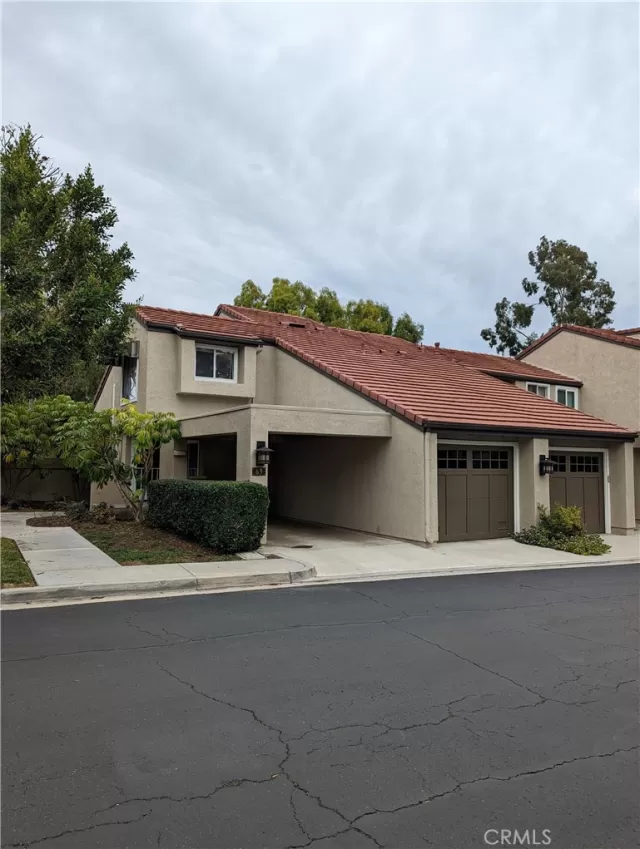 MLS: OC23090545 Condo For Sale