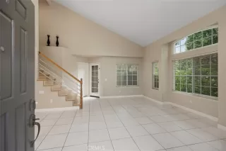 Photo #3: OC23090659 Listing