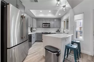 Photo #3: OC23091115 Listing