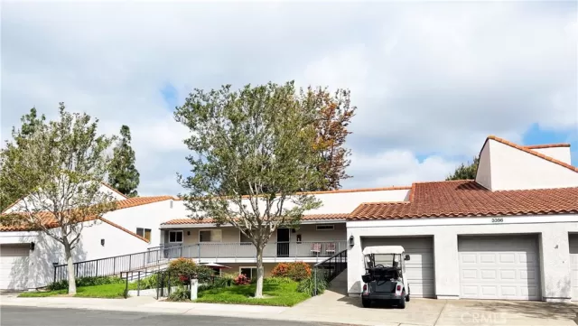 MLS: OC23091204 Condo For Sale