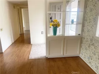 Photo #5: OC23091204 Listing