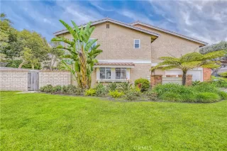 Photo #4: OC23091239 Listing