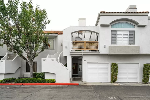 MLS: OC23091546 Condo For Sale