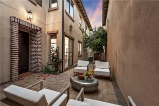 Photo #3: OC23091694 Listing