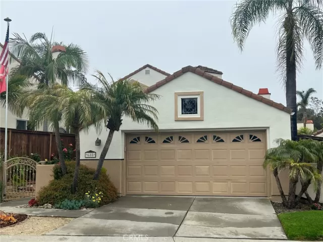 MLS: OC23091786 Condo For Sale