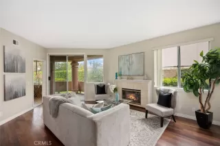 Photo #5: OC23091855 Listing 