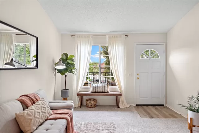 MLS: OC23091967 Condo For Sale