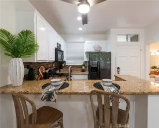 Photo #6: OC23092079 Listing 