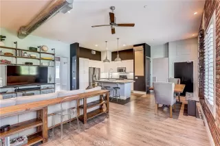 Photo #5: OC23092095 Listing 