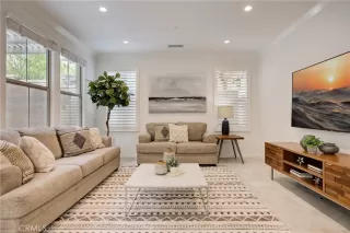 Photo #1: OC23092123 Listing 