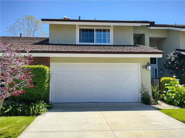 MLS: OC23092165 Condo For Sale