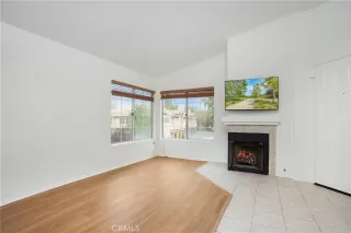 Photo #2: OC23092189 Listing 