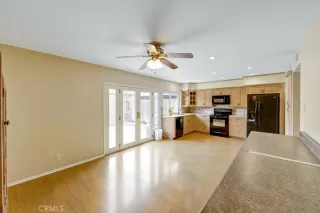 Photo #3: OC23092651 Listing 