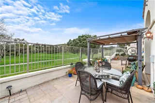 Photo #2: OC23092857 Listing 