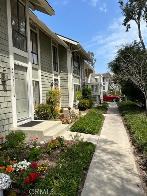 MLS: OC23093183 Condo For Sale