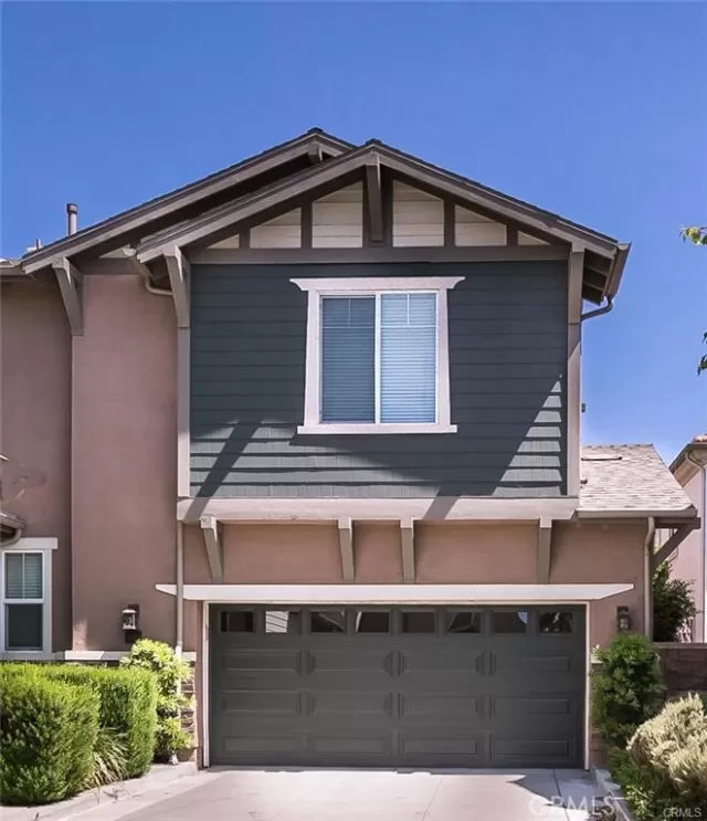 MLS: OC23093376 Condo For Sale