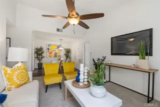 Photo #5: OC23093499 Listing 