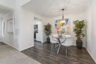 Photo #6: OC23093499 Listing 