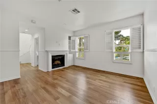 Photo #5: OC23093651 Listing 