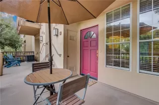 Photo #2: OC23093678 Listing 