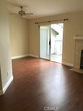 Photo #5: OC23093768 Listing