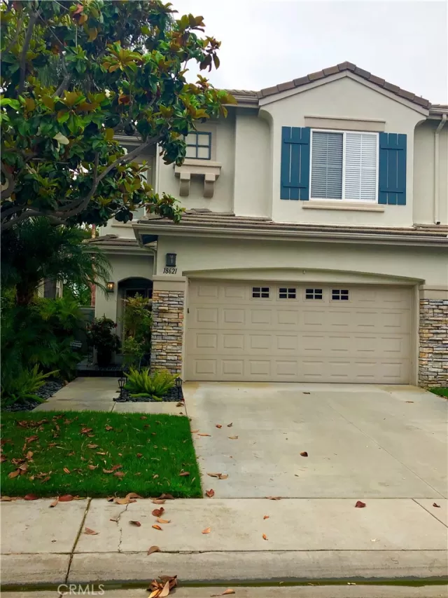 MLS: OC23093834 Condo For Sale