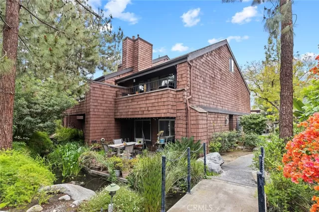 MLS: OC23094010 Condo For Sale