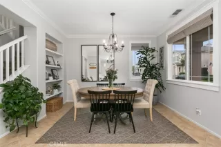 Photo #3: OC23094070 Listing 