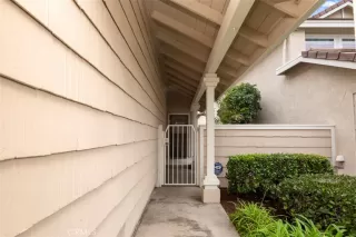 Photo #1: OC23094129 Listing 