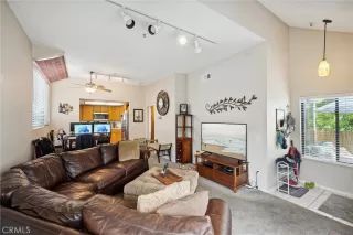 Photo #5: OC23094251 Listing 