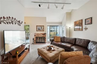 Photo #6: OC23094251 Listing 