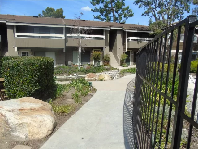 MLS: OC23094501 Condo For Sale