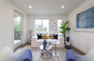 Photo #2: OC23095845 Listing