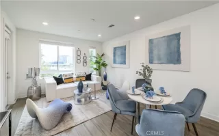 Photo #3: OC23095845 Listing